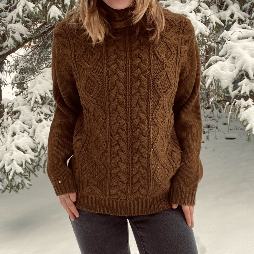 VINTAGE wool cableknit mockneck brown chunky sweater size small